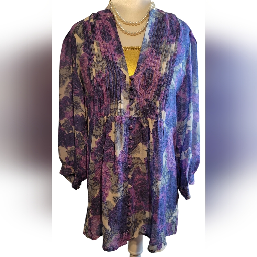 Joie 100% Silk Blouse Purple Floral Print Button Front Pintuck Pleats 3/4 Sleeve